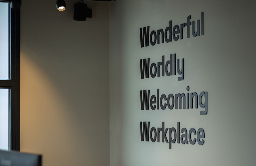 Cru-workplace
